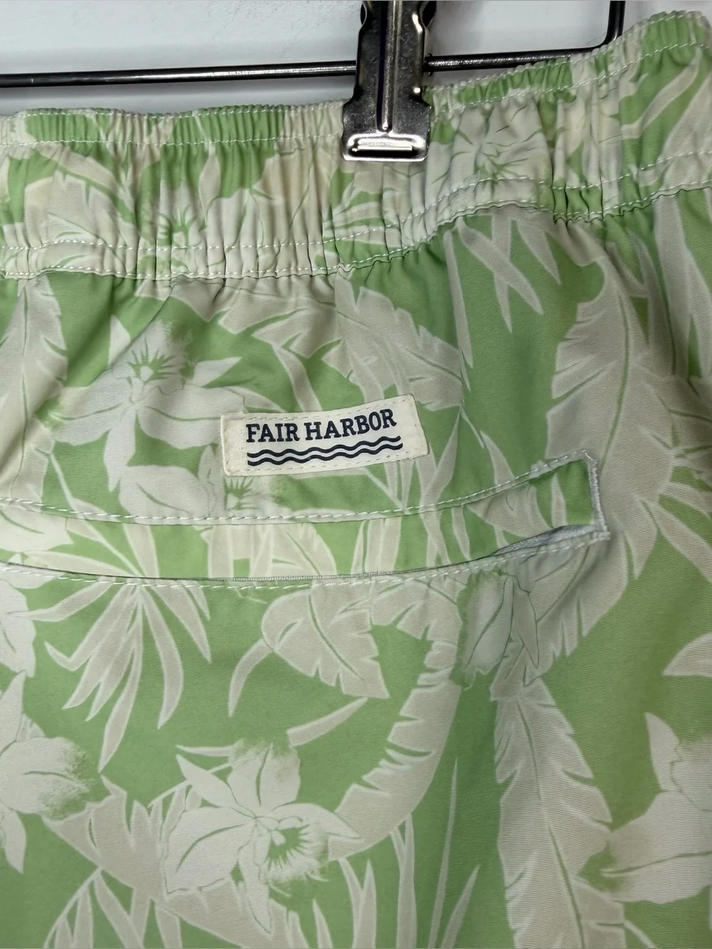 Fair Harbor light green